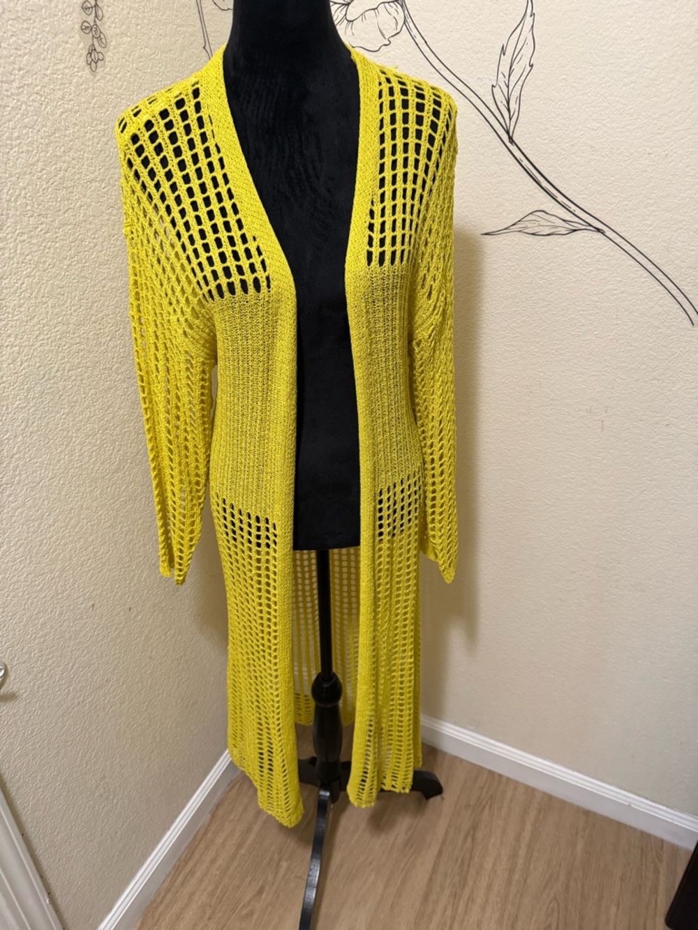 Do everything in love Open-Knit Long Cardigan in Yellow